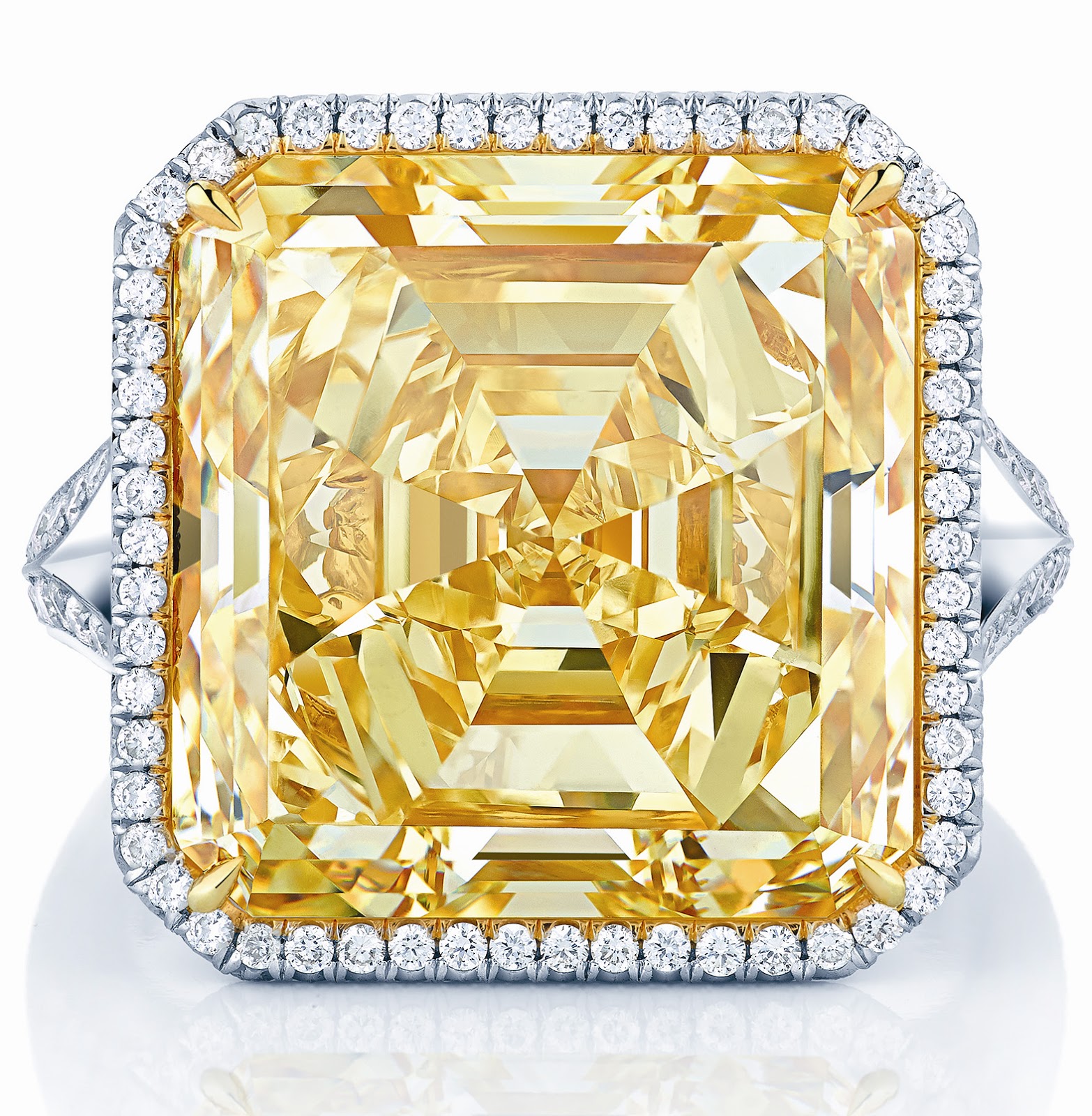 Birks Fancy Yellow Diamond 16ct.