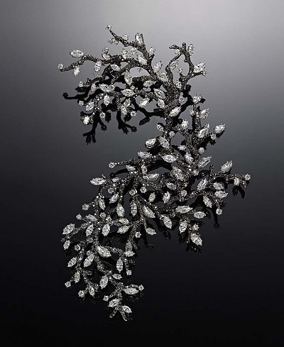 Брошь с бриллиантами от Cindy Chao