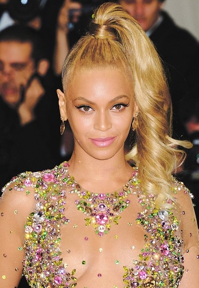 Бейонсе в бриллиантовых украшениях Lorraine Schwartz