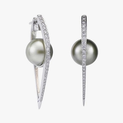 Серьги с жемчугом и бриллиантами в белом золоте от Boodles.