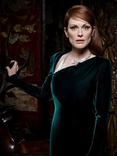 Джулианна Мур в колье Chanel