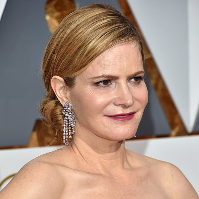 Дженнифер Джейсон Ли