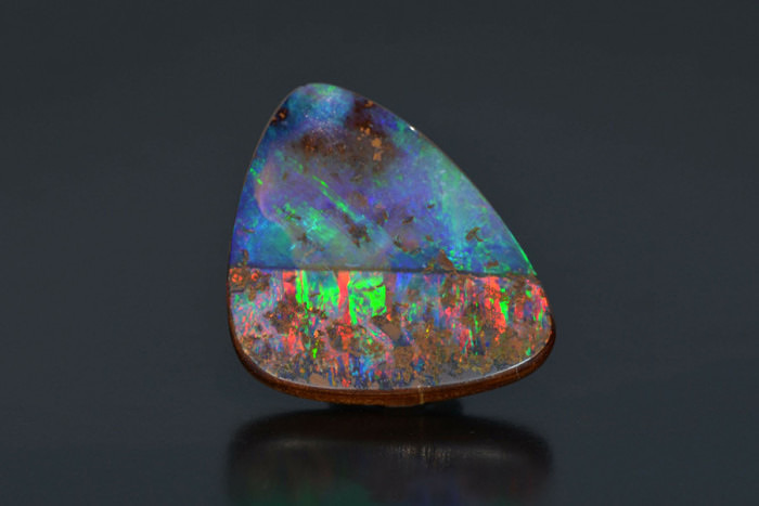 Болдер опал 15,8 карата