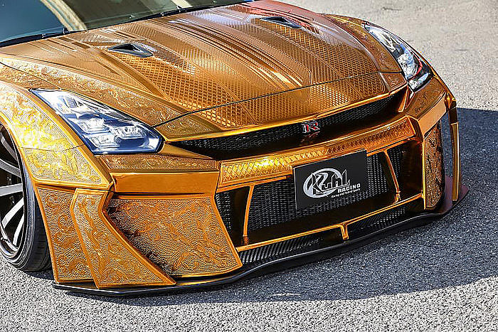 Kuhl Nissan R35 GT-R gold plated