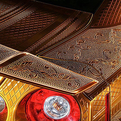 2_Engraved-Goldmetal-Paint-Godzilla-Nissan-GTR-17